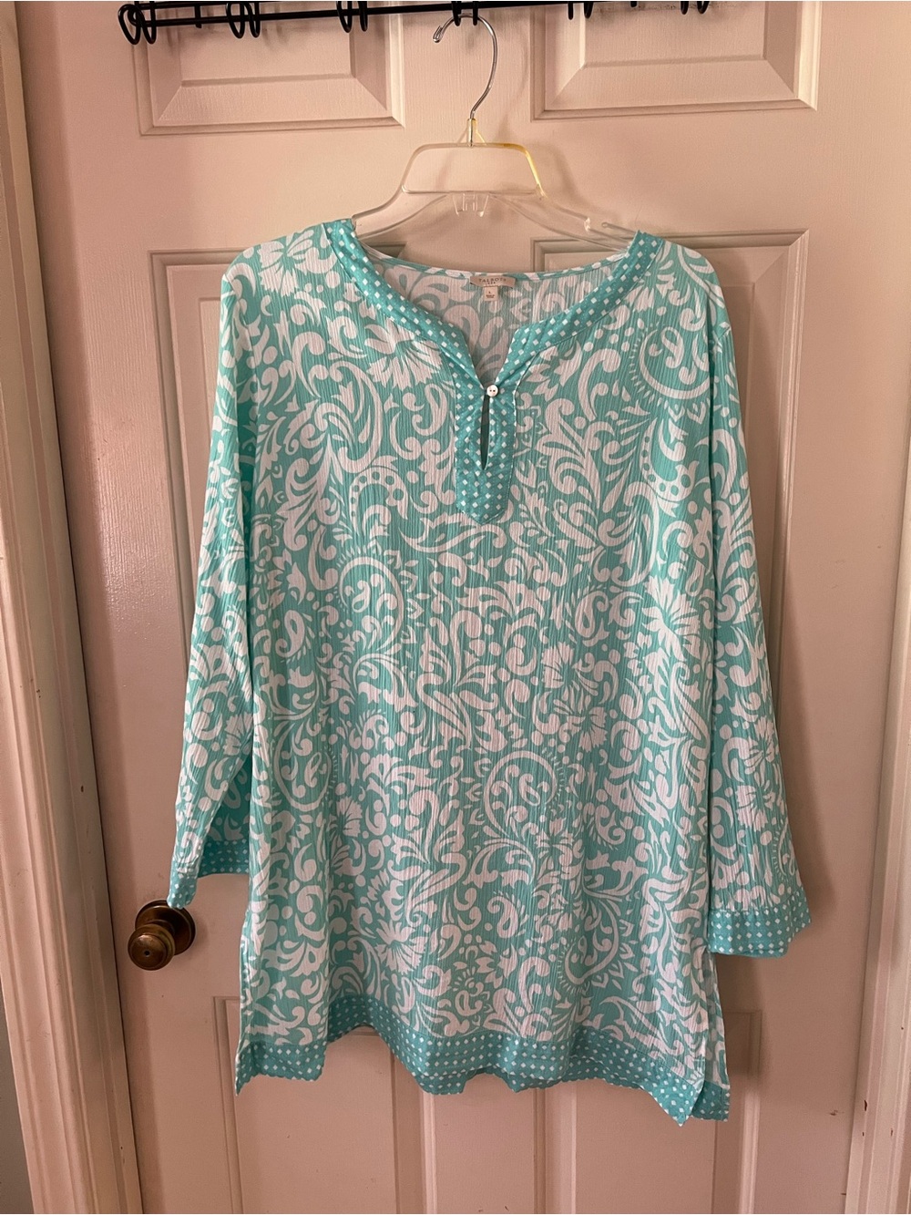 Talbots Mint Green and White Printed Tunic with Buttoned Notch